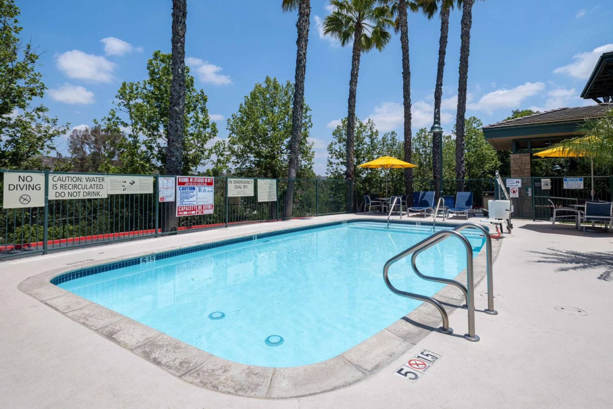 Hampton Inn & Suites Agoura Hills Eksteriør billede