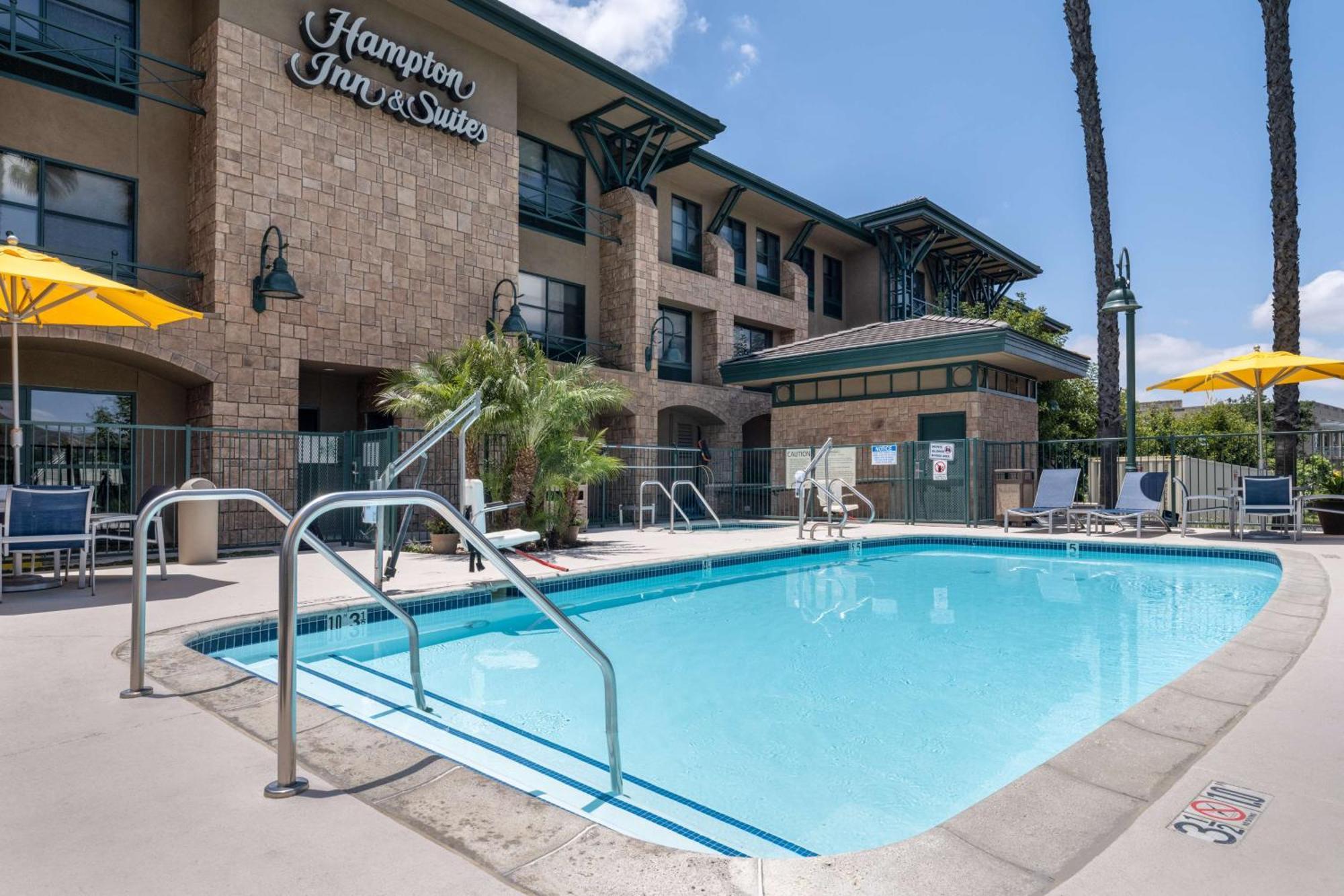Hampton Inn & Suites Agoura Hills Eksteriør billede