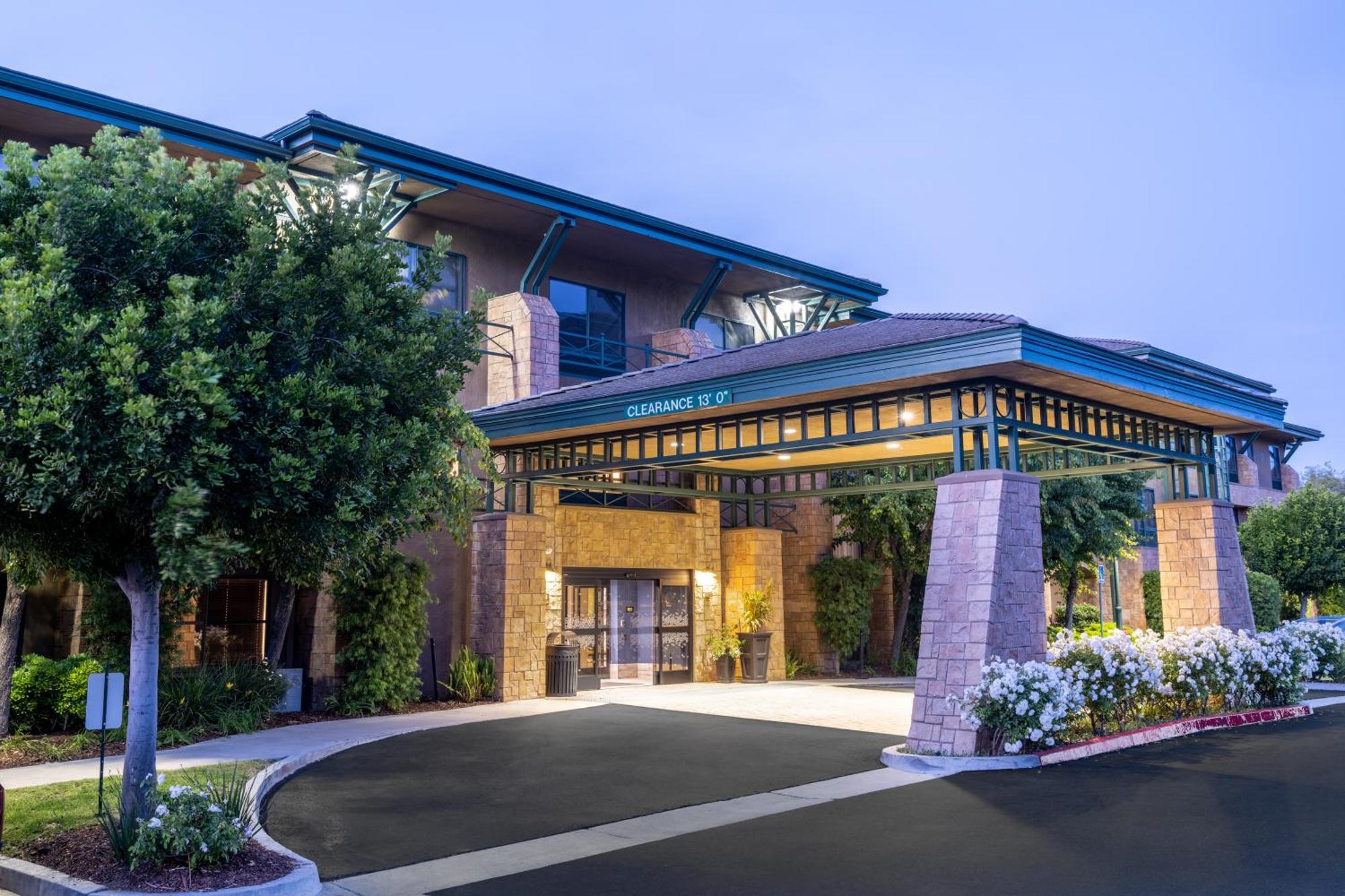 Hampton Inn & Suites Agoura Hills Eksteriør billede