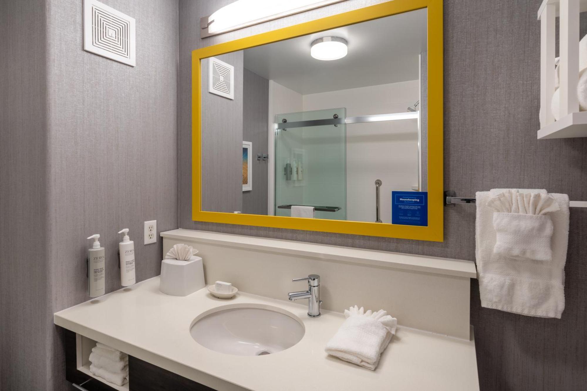 Hampton Inn & Suites Agoura Hills Eksteriør billede