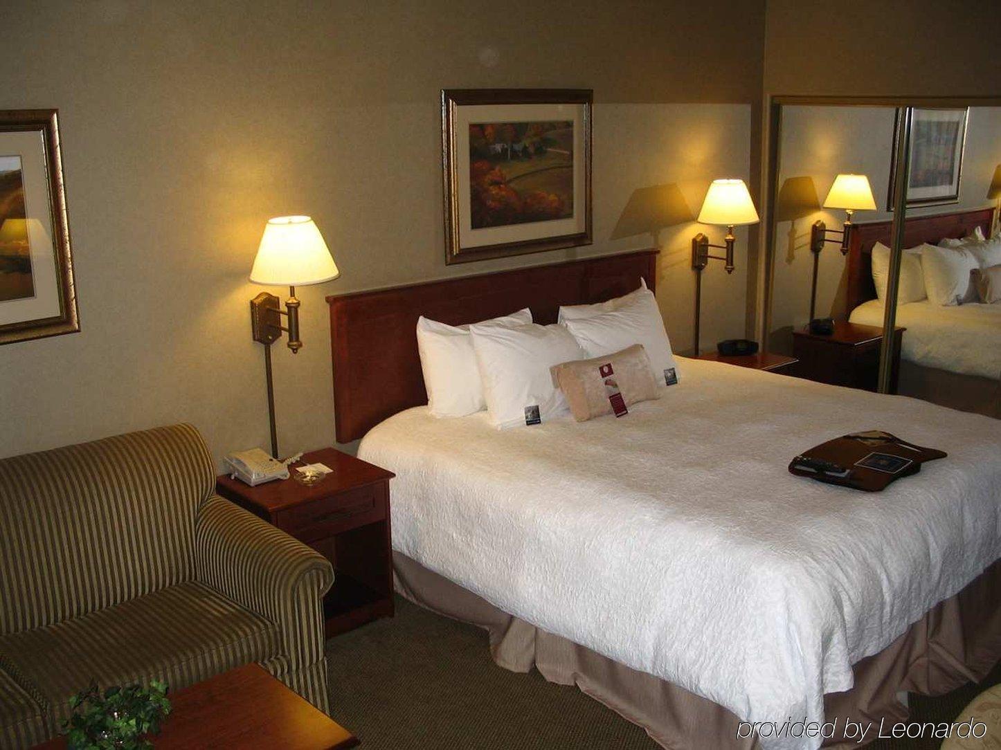Hampton Inn & Suites Agoura Hills Værelse billede